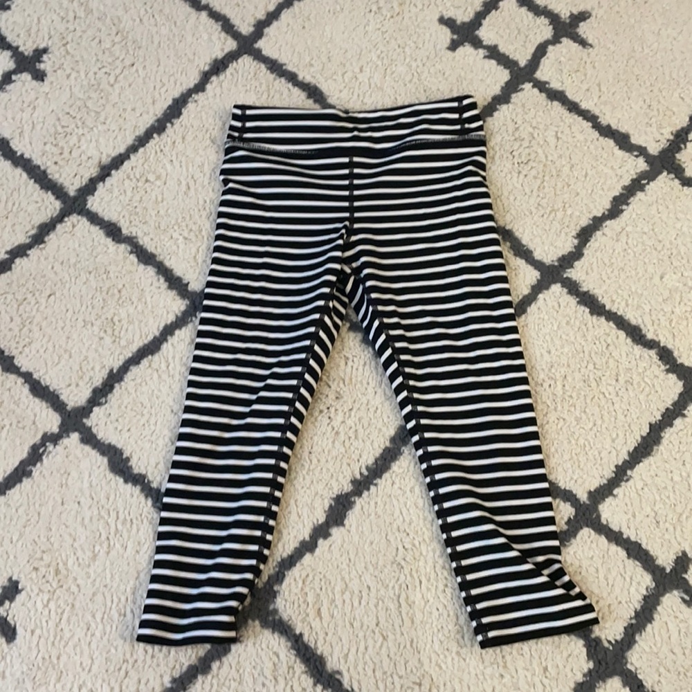 Athleta girl leggings